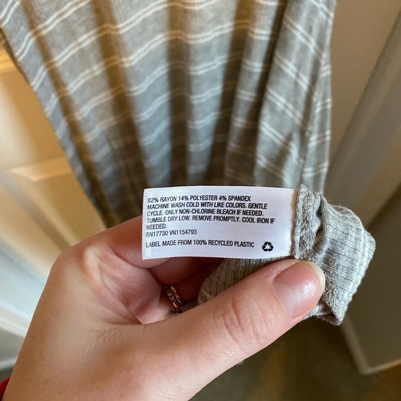 Mossimo Supply Co Flowy Striped A-line T-Shirt Dress in Grey - Picture 4 of 4